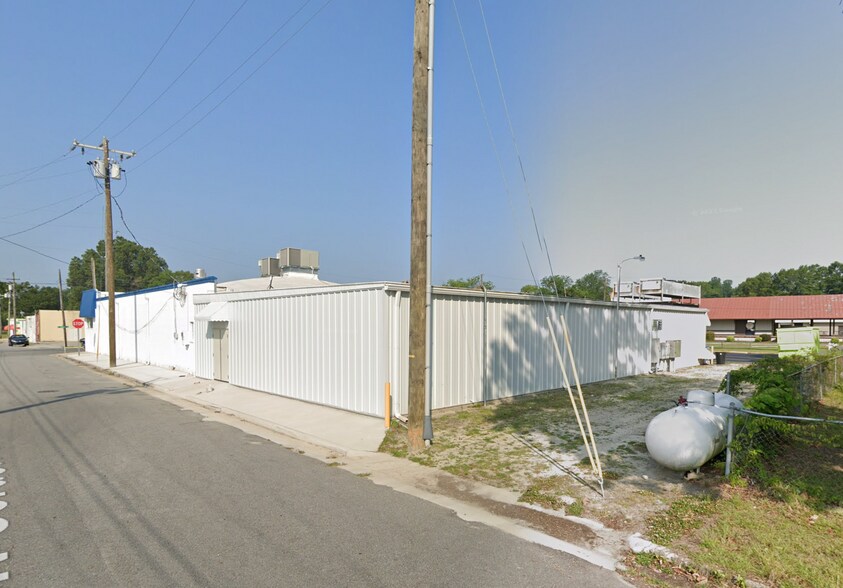 More Photos Of 501 NC-118, Grifton General Retail For Sale