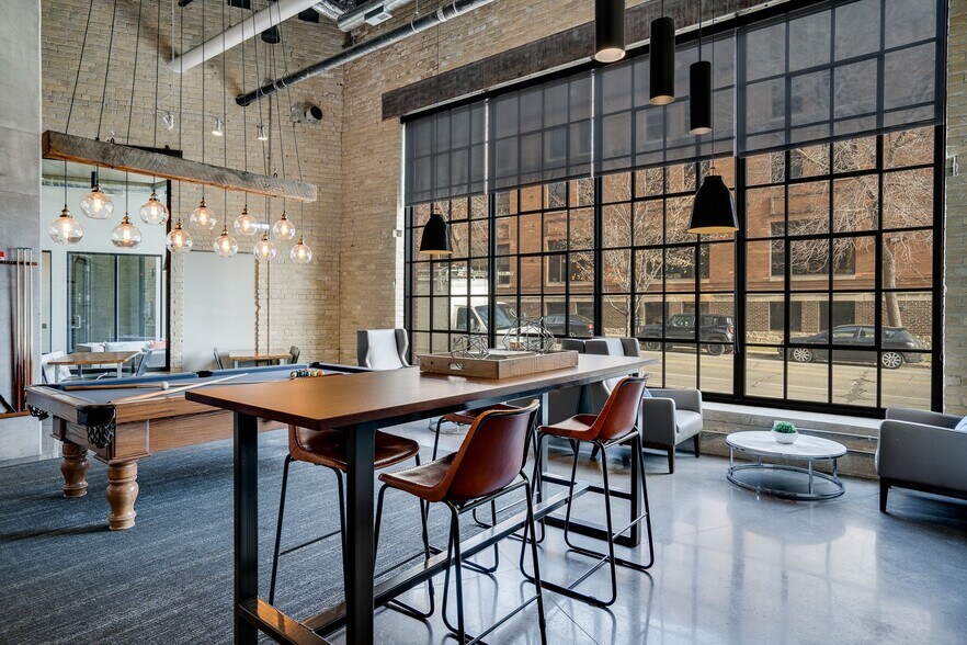 More Photos Of 2410 University Ave W, Saint Paul Apartments For Lease