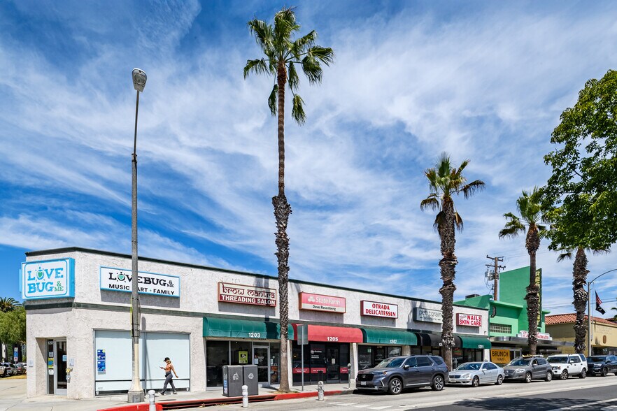 More Photos Of 1201-1211 Wilshire Blvd, Santa Monica Storefront For Sale