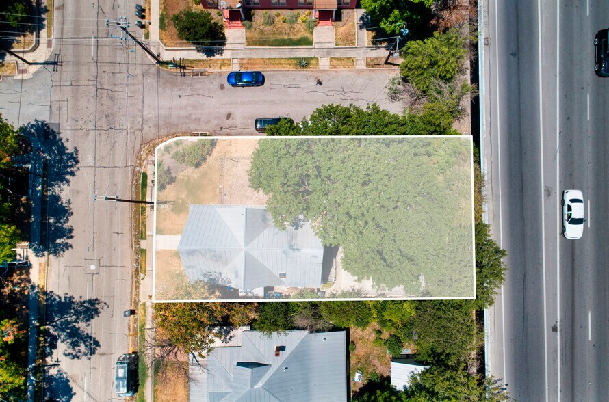 More Photos Of 801 E Quincy St, San Antonio Office Residential For Lease