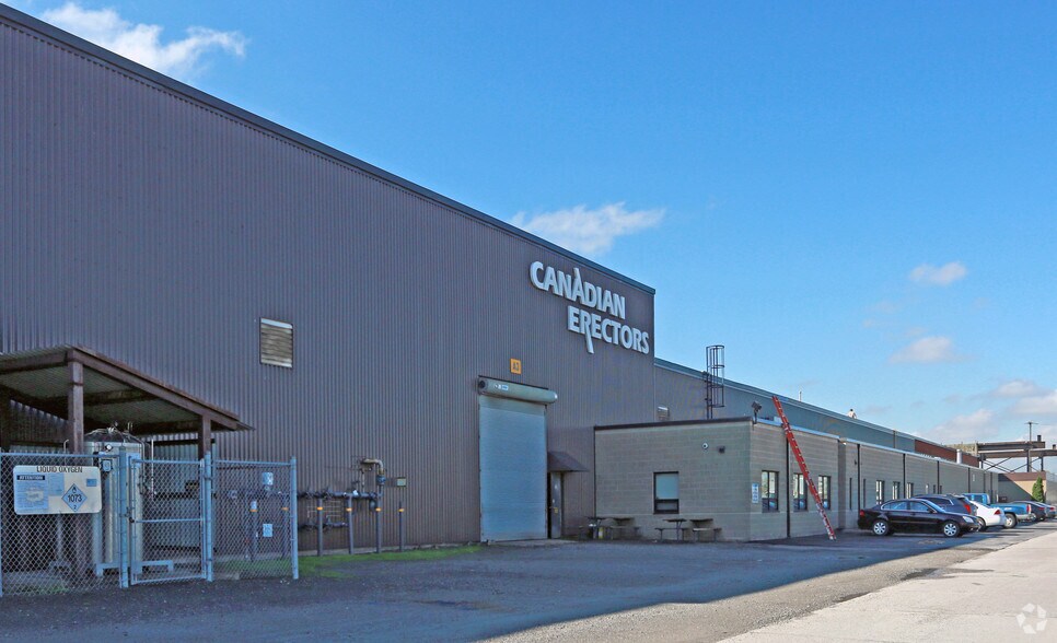 More Photos Of 23 Smith St, St Catharines Manufacturing For Lease