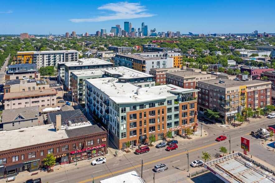 More Photos Of 2922 Aldrich Ave S, Minneapolis Apartments For Lease