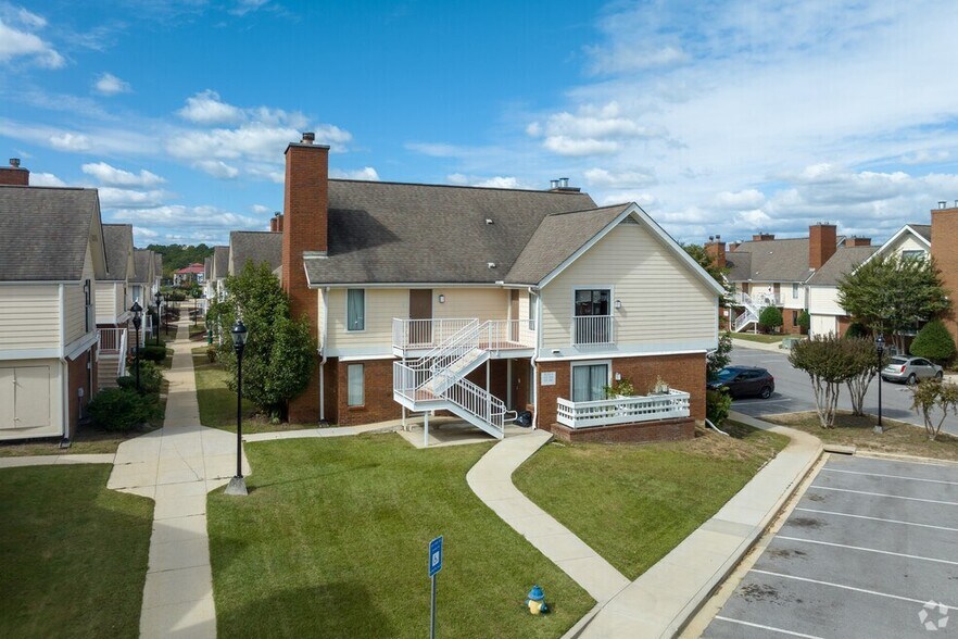 More Photos Of 3 Greenhill Pky, Birmingham Apartments For Sale