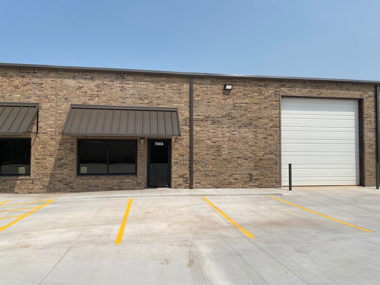 More Photos Of 7605 NW 79th Pl, Oklahoma City Industrial For Lease