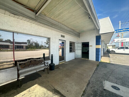 More Photos Of 1590 S McCall Rd, Englewood Auto Repair For Sale