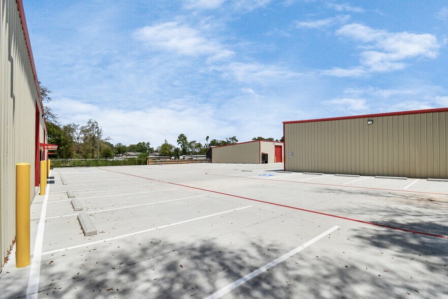 More Photos Of 19820 FM 1485 Rd, New Caney Warehouse For Lease