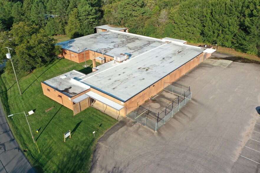 Primary Photo Of 192 Manor Ave SW, Concord Manufacturing For Lease