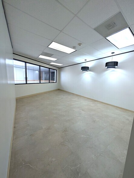 More Photos Of 10101 Harwin Dr, Houston Office For Lease