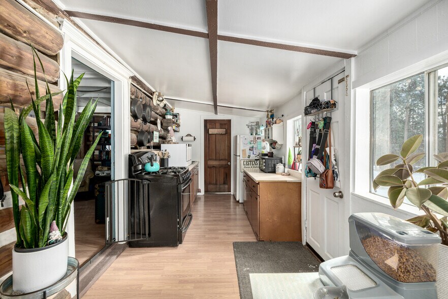 More Photos Of 8537 S Doubleheader Ranch Rd, Morrison Specialty For Sale