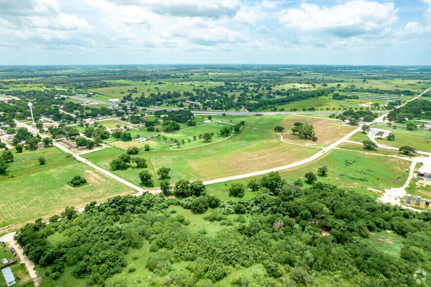 More Photos Of 195 Business Park Ave, Stockdale Land For Sale