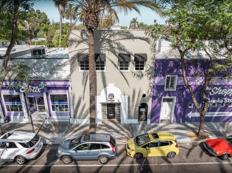 More Photos Of 734-736 N Highland Ave, Los Angeles Storefront Retail Office For Sale