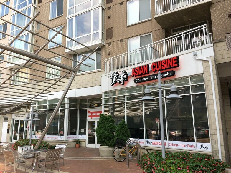 More Photos Of 930 Wayne Ave, Silver Spring Apartments For Sale