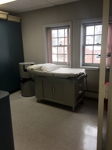 More Photos Of 18 Ashford Ave, Dobbs Ferry Medical For Sale