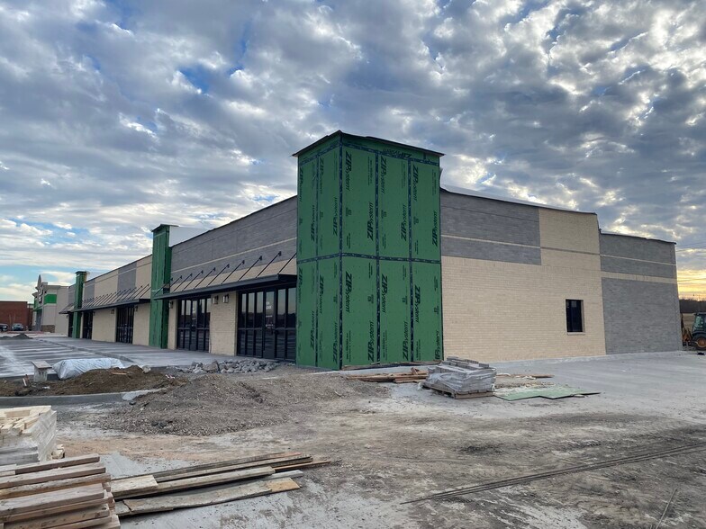 More Photos Of 12190 S Waco Ave, Glenpool General Retail For Lease