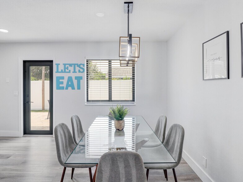 More Photos Of 1705-1709 NE 3rd Ave, Delray Beach Apartments For Sale