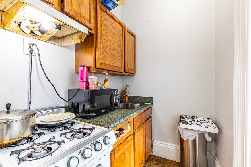 More Photos Of 1041 Lake Ave, Rochester Apartments For Sale