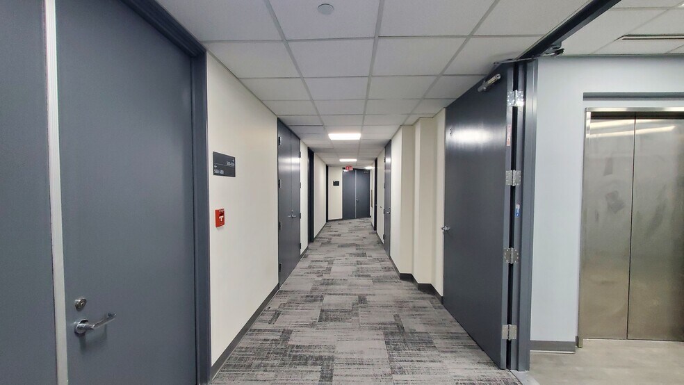 More Photos Of 1045 W Redondo Beach Blvd, Gardena Medical For Lease