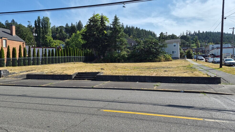 Primary Photo Of 124 NW Cascade Ave, Chehalis Land For Sale