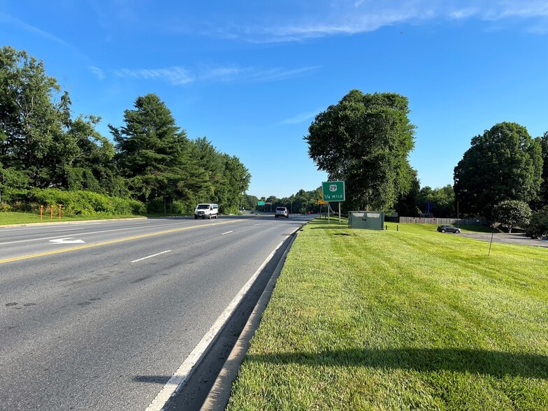 More Photos Of 9200 Old Annapolis Rd, Columbia Storefront Retail Office For Lease