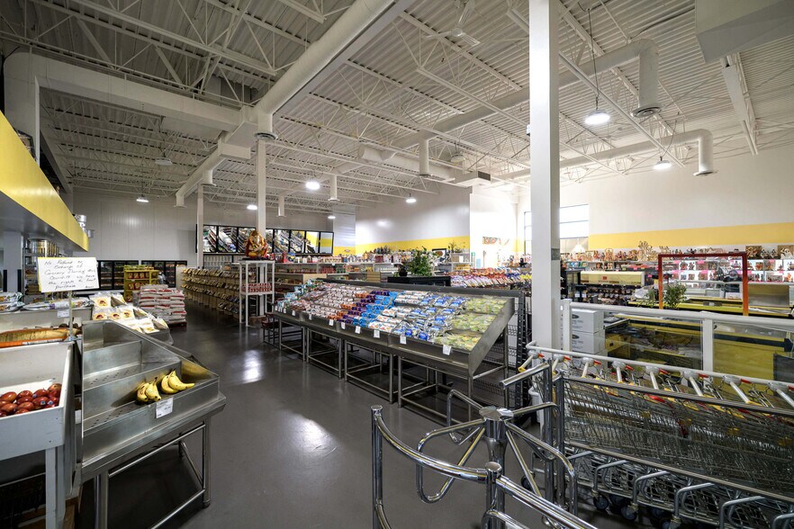 More Photos Of 12070 88 Ave, Surrey Storefront For Sale