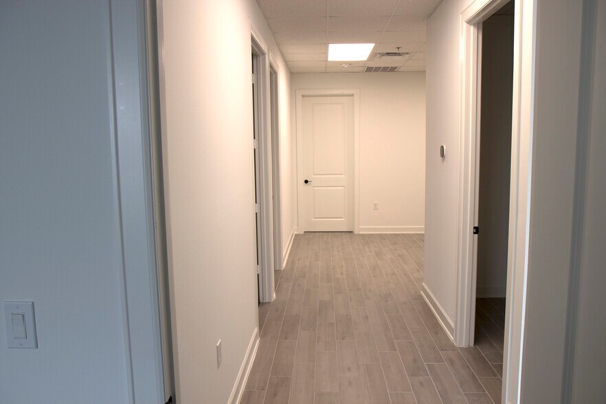 More Photos Of 12425 W Airport Blvd, Sugar Land Light Distribution For Lease