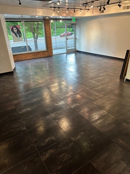 More Photos Of 818-828 S College Ave, Fort Collins Storefront Retail Office For Lease