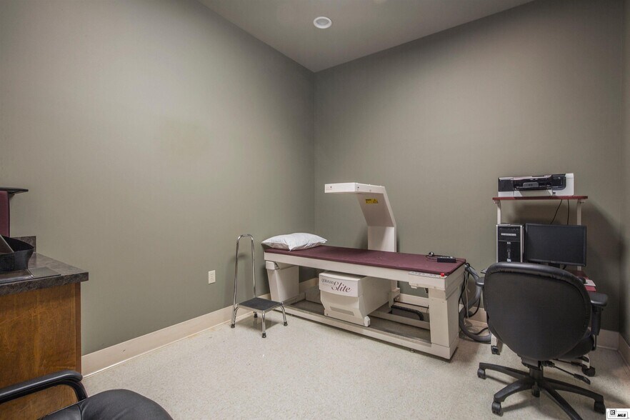 More Photos Of 3995 Sterlington Rd, Monroe Medical For Sale
