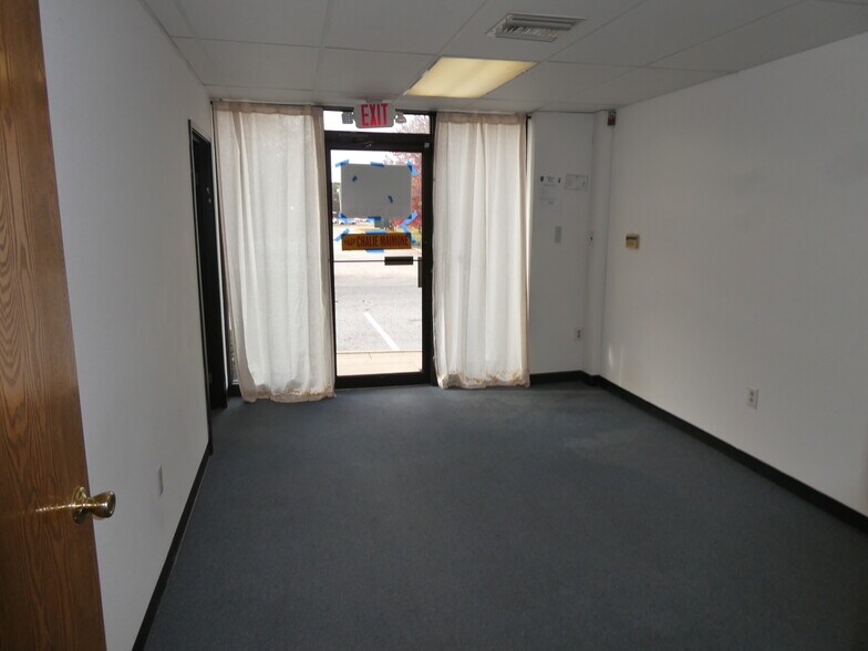 More Photos Of 575 N Route 73, Berlin Township Office For Sale
