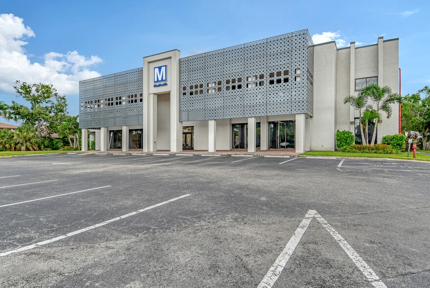 Primary Photo Of 3844 Bee Ridge Rd, Sarasota Office For Sale