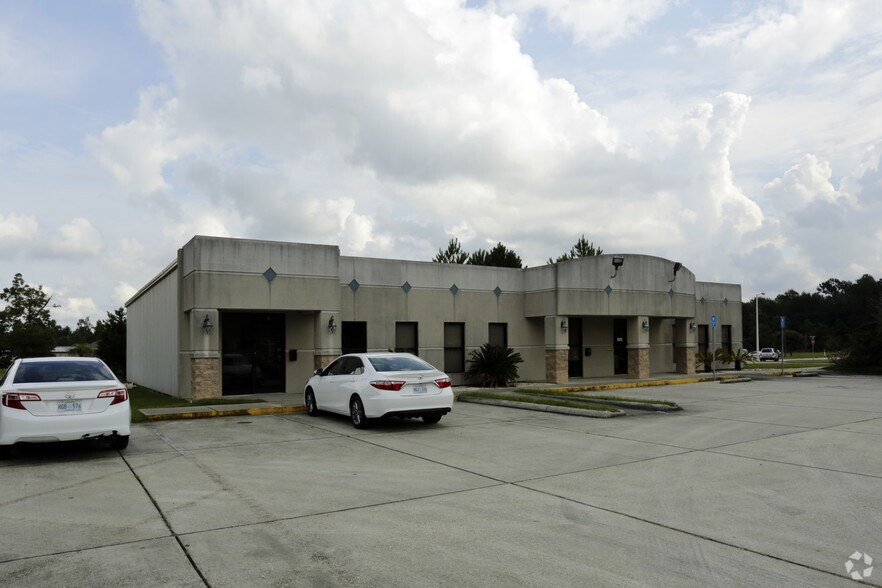 More Photos Of 993 Tommy Munro Dr, Biloxi Office For Sale