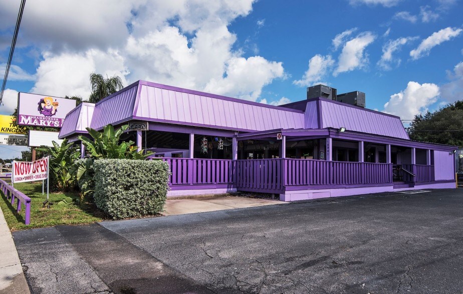 More Photos Of 2901 Tyrone Blvd, Saint Petersburg Restaurant For Sale