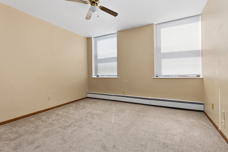 More Photos Of 20 Forest Ave, Fond Du Lac Apartments For Sale