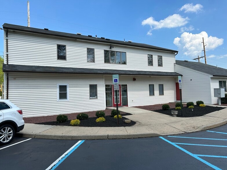 Primary Photo Of 812 Poole Ave, Hazlet Medical For Sale