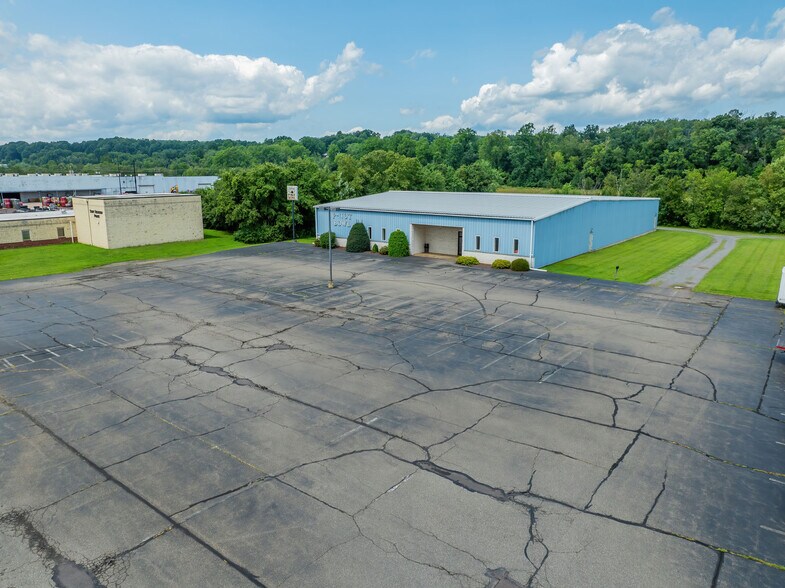 More Photos Of 2701 P Nut Ln, Bloomsburg Bowling Alley For Sale