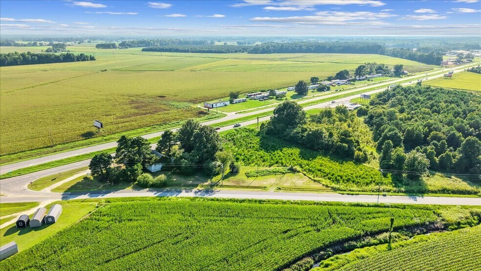 More Photos Of 6640 US Highway 70 W, La Grange Flex For Sale