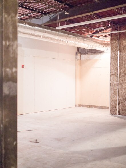 More Photos Of 600 Frederica St, Owensboro Office For Lease