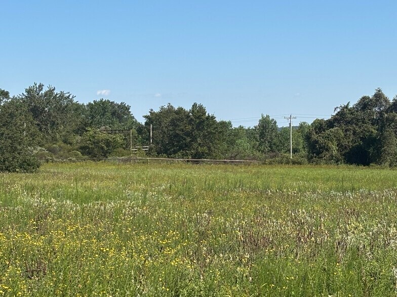 More Photos Of US-77, Thackerville Land For Sale