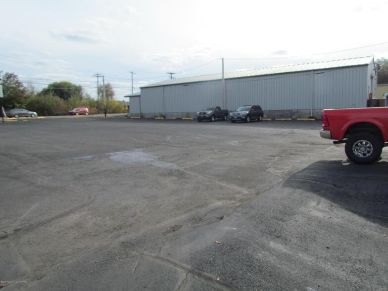 77 Foote Ave, Duryea, PA 18642 Warehouse For Sale
