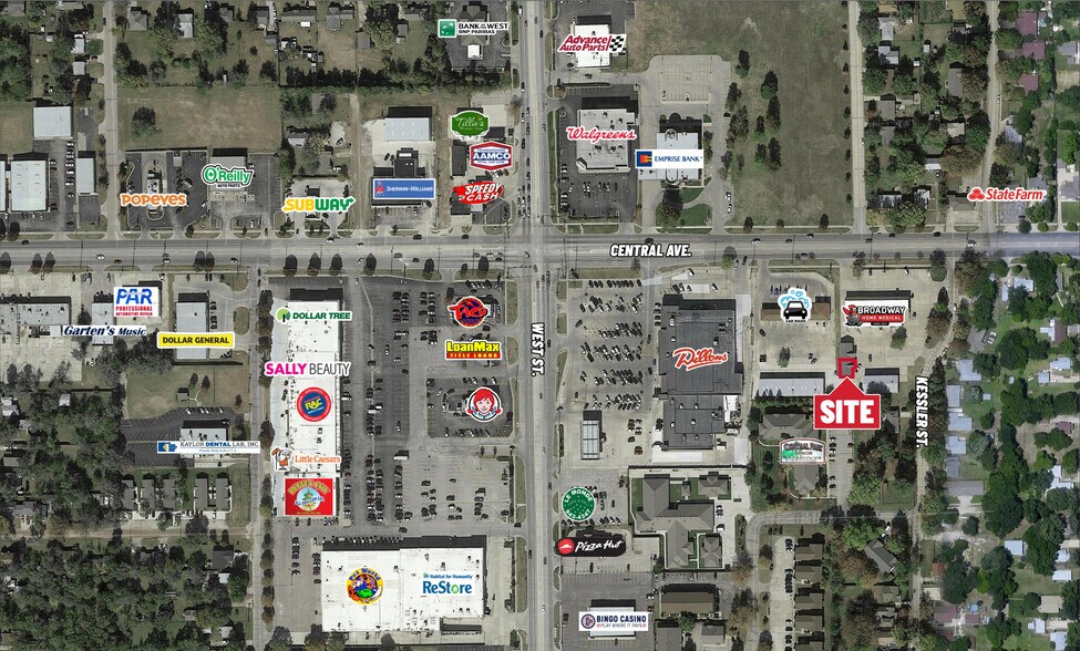 More Photos Of 621-633 N Kessler St, Wichita Showroom For Lease