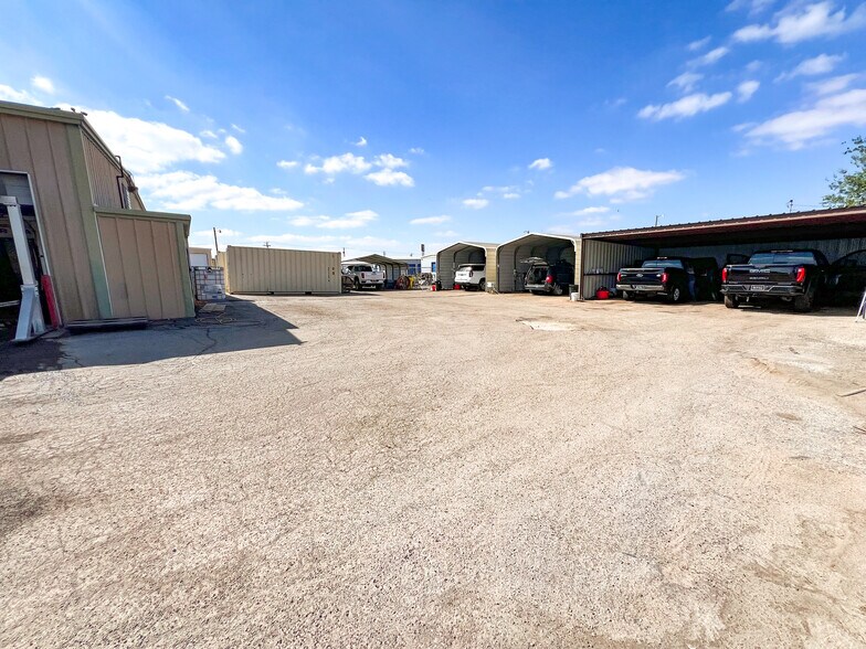 More Photos Of 3205 W Wall St, Midland Auto Dealership For Sale