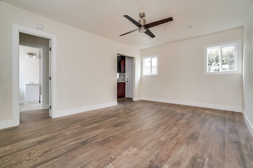 More Photos Of 711 E 6th St, Long Beach Apartments For Sale