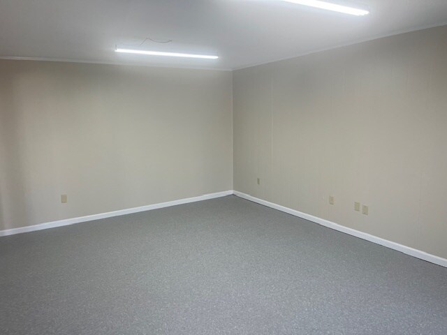 More Photos Of 1699 Highway 31 SW, Hartselle Warehouse For Lease