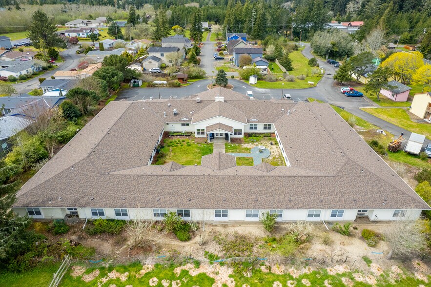 More Photos Of 35385 Tohl Ave, Nehalem Assisted Living For Sale