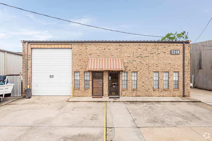 More Photos Of 2218 Fayette St, Kenner Industrial For Sale