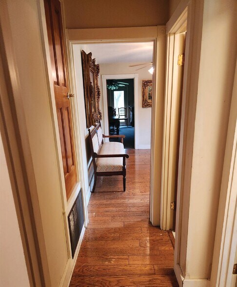 More Photos Of 1601 Williams Dr, Georgetown Medical For Sale