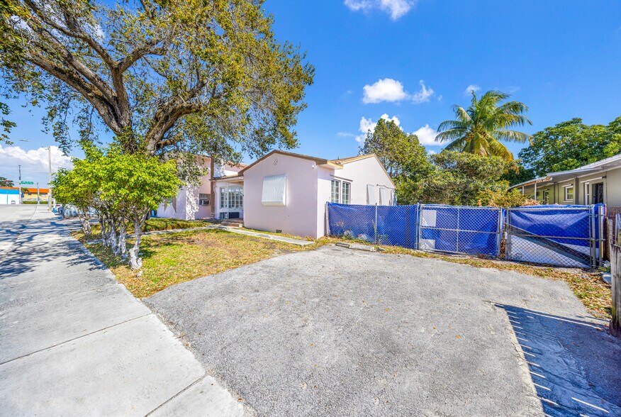 More Photos Of 605 NW 34th Ave, Miami Apartments For Sale
