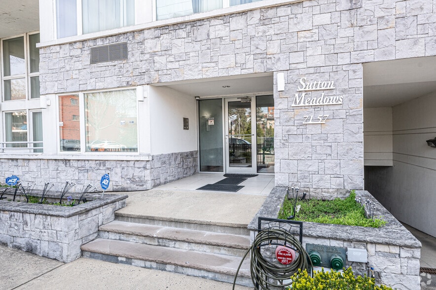 More Photos Of 71-57 161st St, Fresh Meadows Apartments For Sale