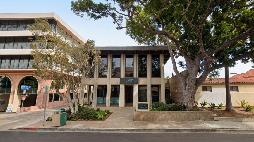 More Photos Of 7917 Ivanhoe Ave, La Jolla Office Residential For Lease