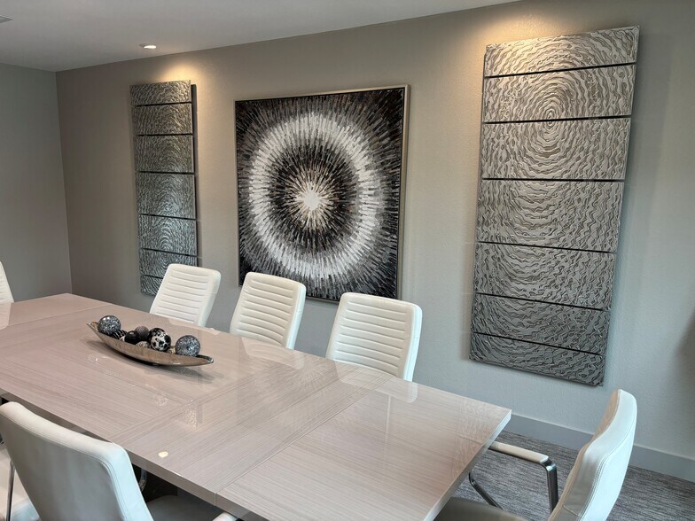 More Photos Of 515 Jerry St, Castle Rock Office For Sale