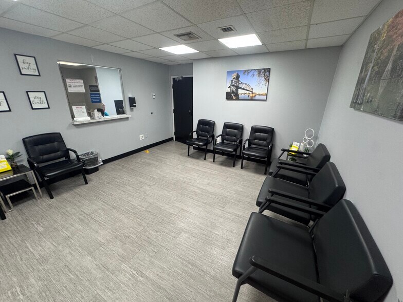 More Photos Of 1 St. Vincent Cir, Little Rock Medical For Sale